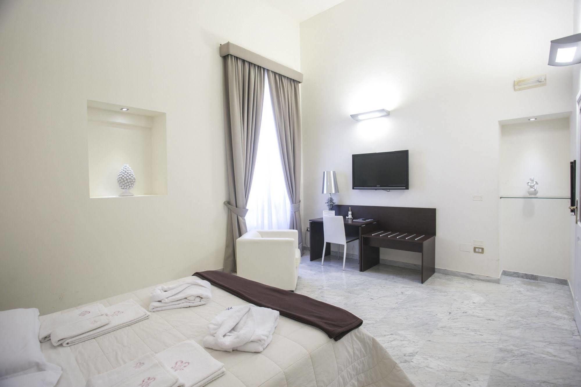 Apollo Suites Lecce Zewnętrze zdjęcie
